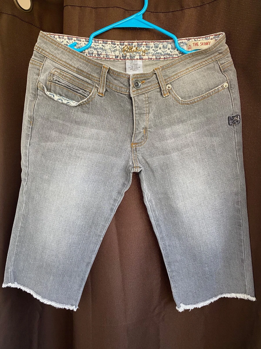 Skinny leg cheap bermuda shorts