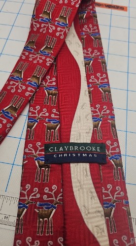 VTG Silk Ties Xmas Claybrooke DESIGNS Reindeer Red Base Silk - Picture 2 of 4