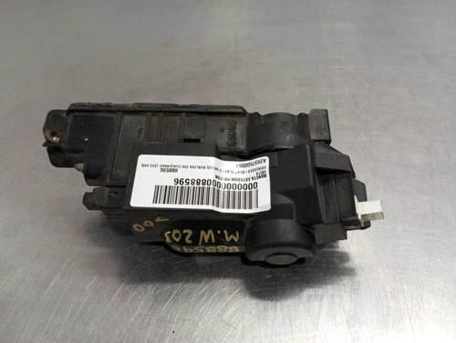 A2037500093 Maneta Exterior Porton para MERCEDES-BENZ CLASE C (BM 203) BE 888596 - Imagen 2 de 10