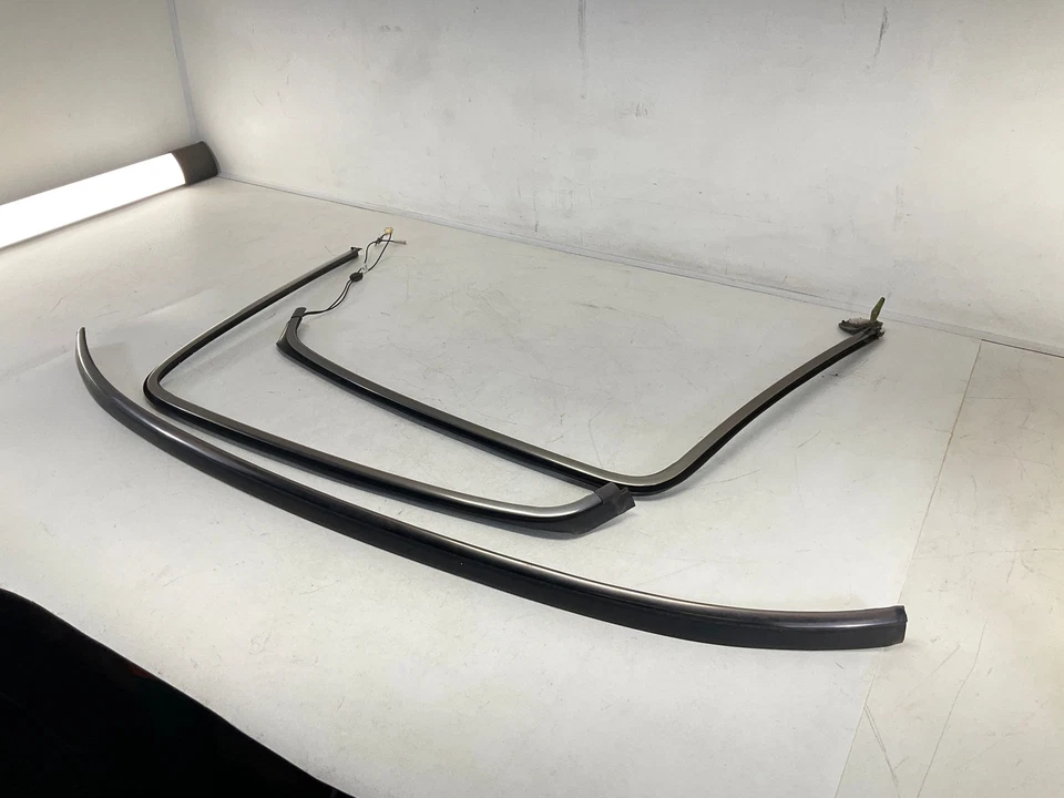 03-06 MERCEDES-BENZ S430 Antena marco ventana trasera OEM Foto 3 de 4