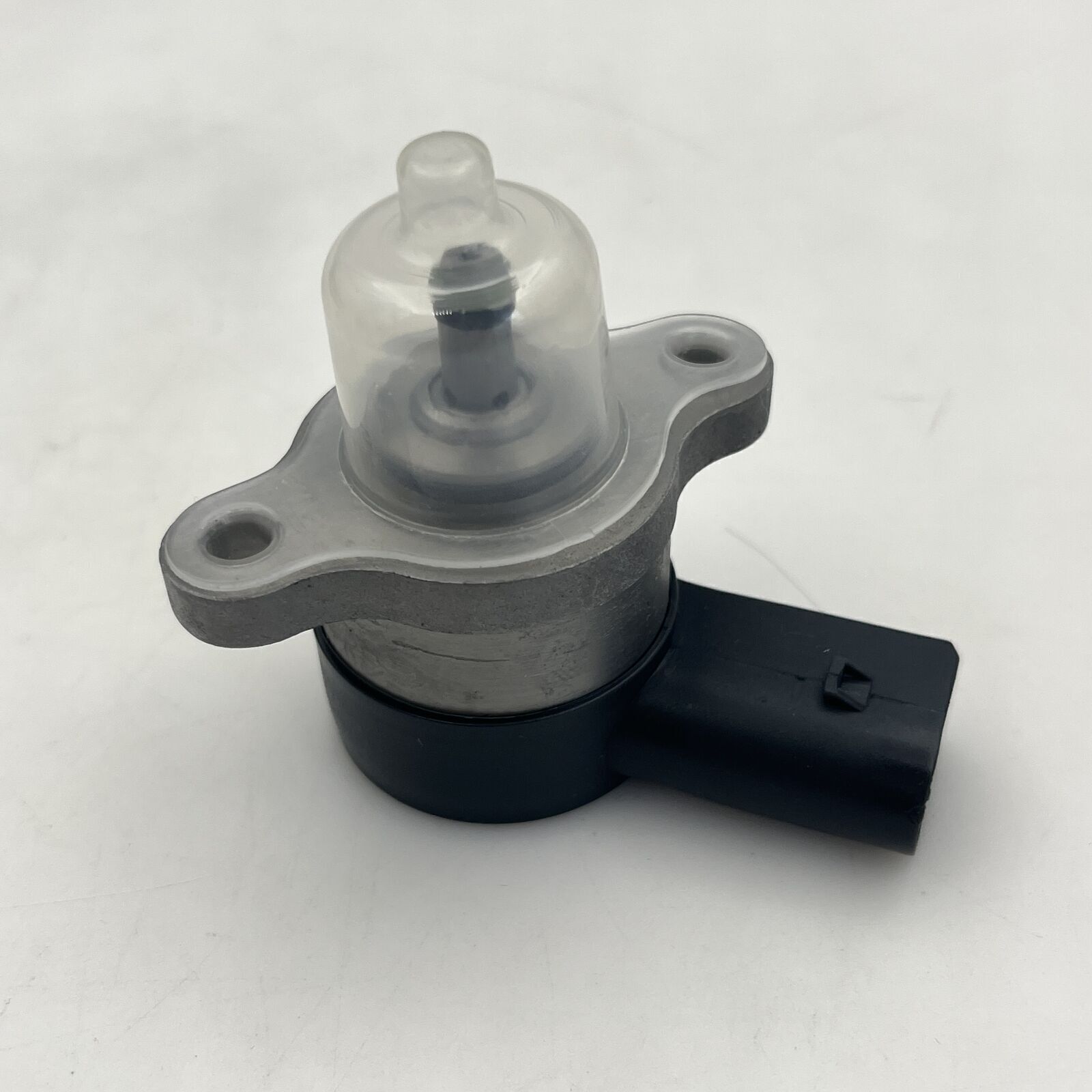 NEW 0281002241 For Mercedes Sprinter Fuel Injection Pressure Regulator Valve US thumbnail 3