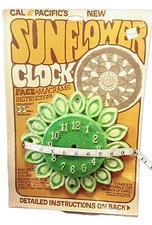 Vtg CAL PACIFICS Sunflower Clock Face Macrame Kit Wall Hanging Green Clock Face