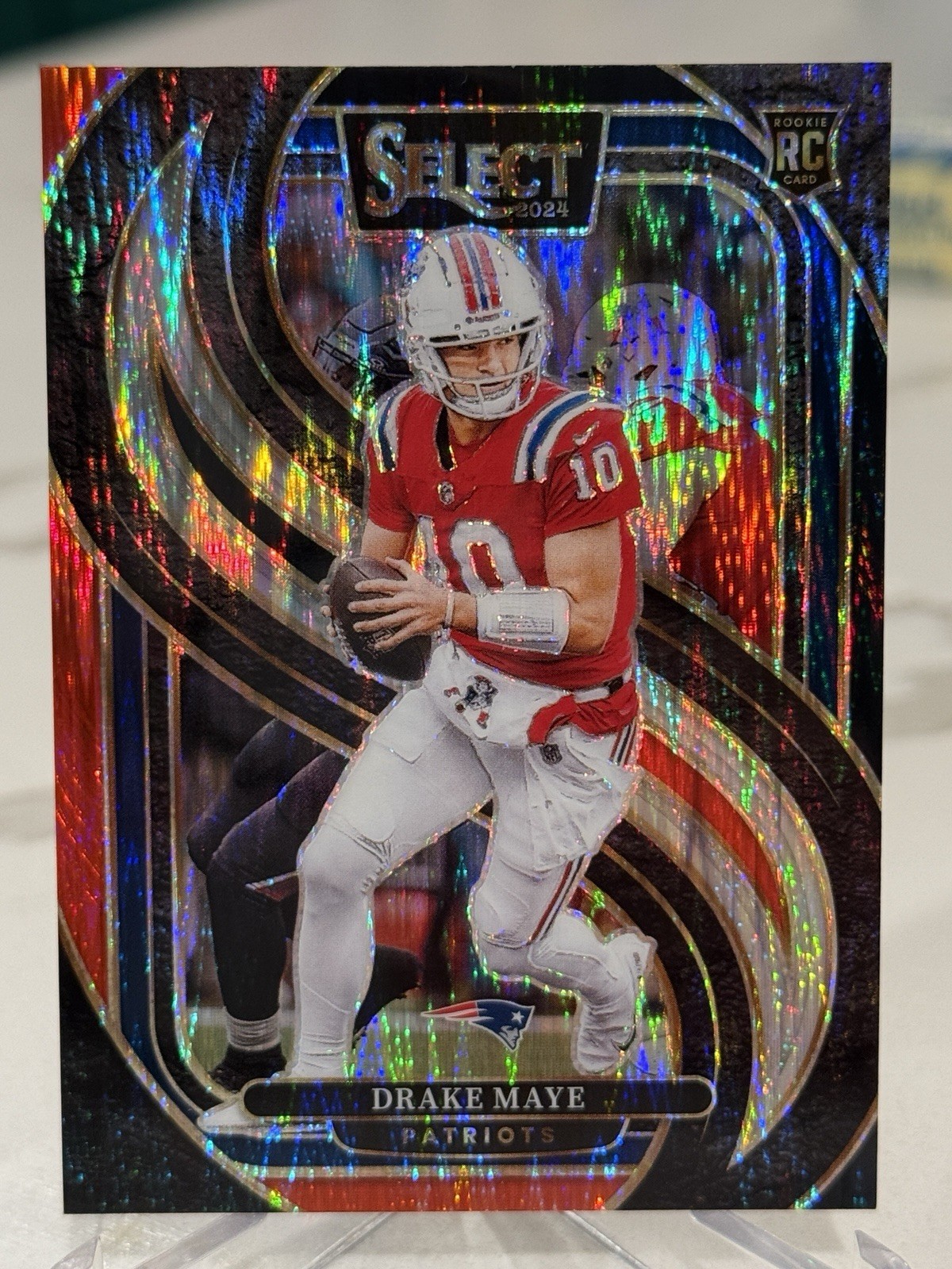2024 Panini Select #113 Drake Maye Black & Red Prizm Shock. Breakout Star!🔥📈