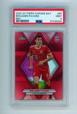 2022-23 Benjamin Pavard Topps Chrome FC Bayern Munich Red Refractor 4/5 PSA 9