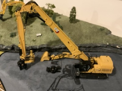 Cat 352 Ultra High Demolition Hydraulikbagger DM 85663 1:50 Diecast Modell