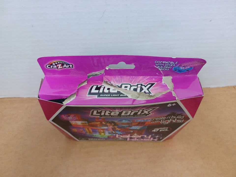 Lite Brix Super Light Building - Bakery Kiosk - 2013 - #35709 - Bake Shop - Image 2 of 4