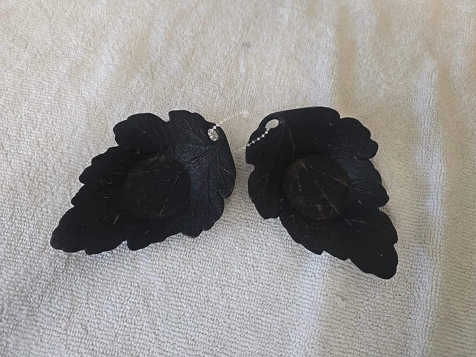 Set Two Made in Japan Cast Iron Oak Leaf Tea Light Candle Holder Coasters - Image 4 of 4