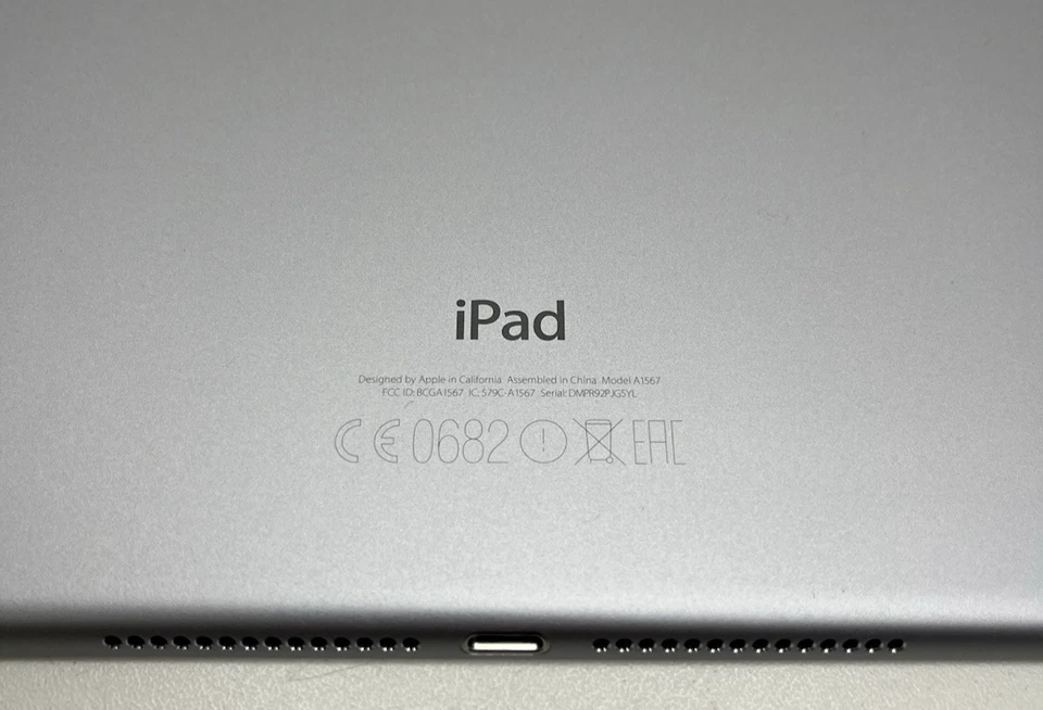 Apple iPad Air 2 64GB Cellular Space Grey - Image 3 of 3