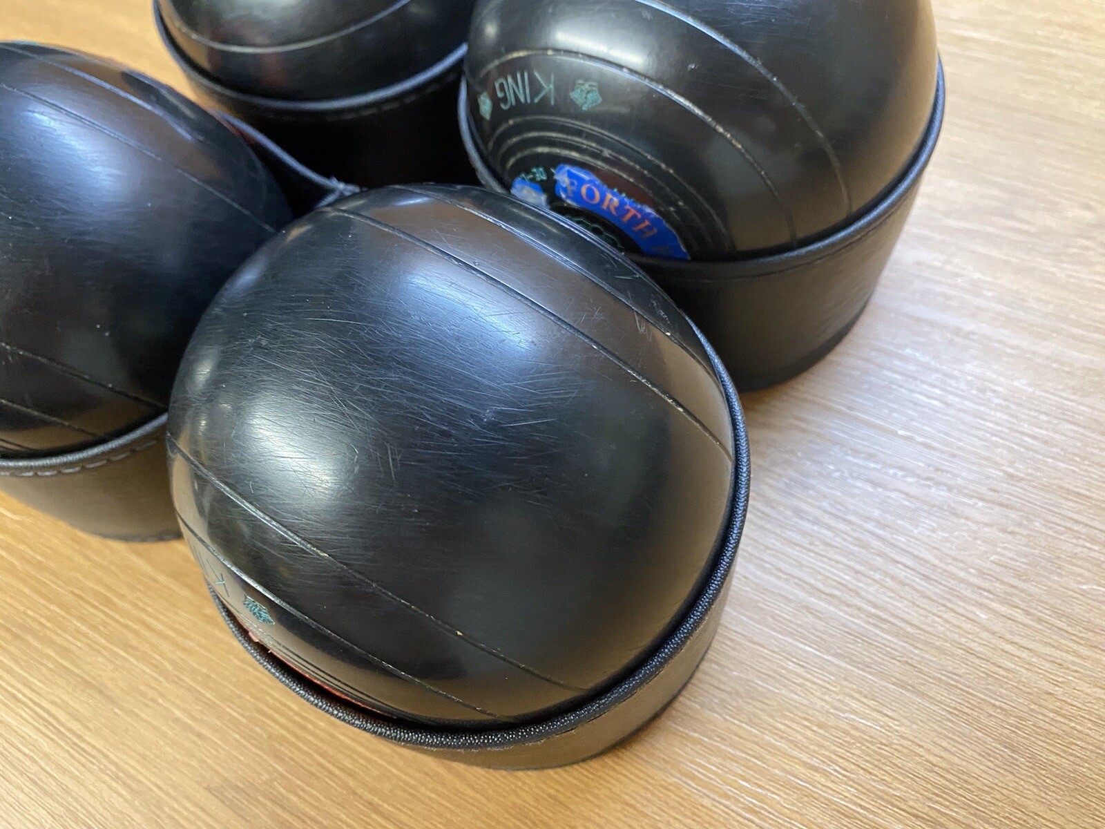 Henselite Almark Sterling King Lawn Bowls Set Of Four Size 4 Heavy eBay