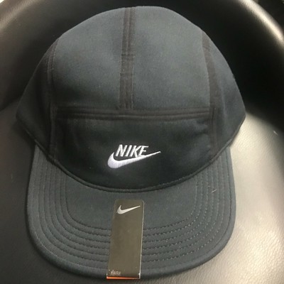 nike tech cap