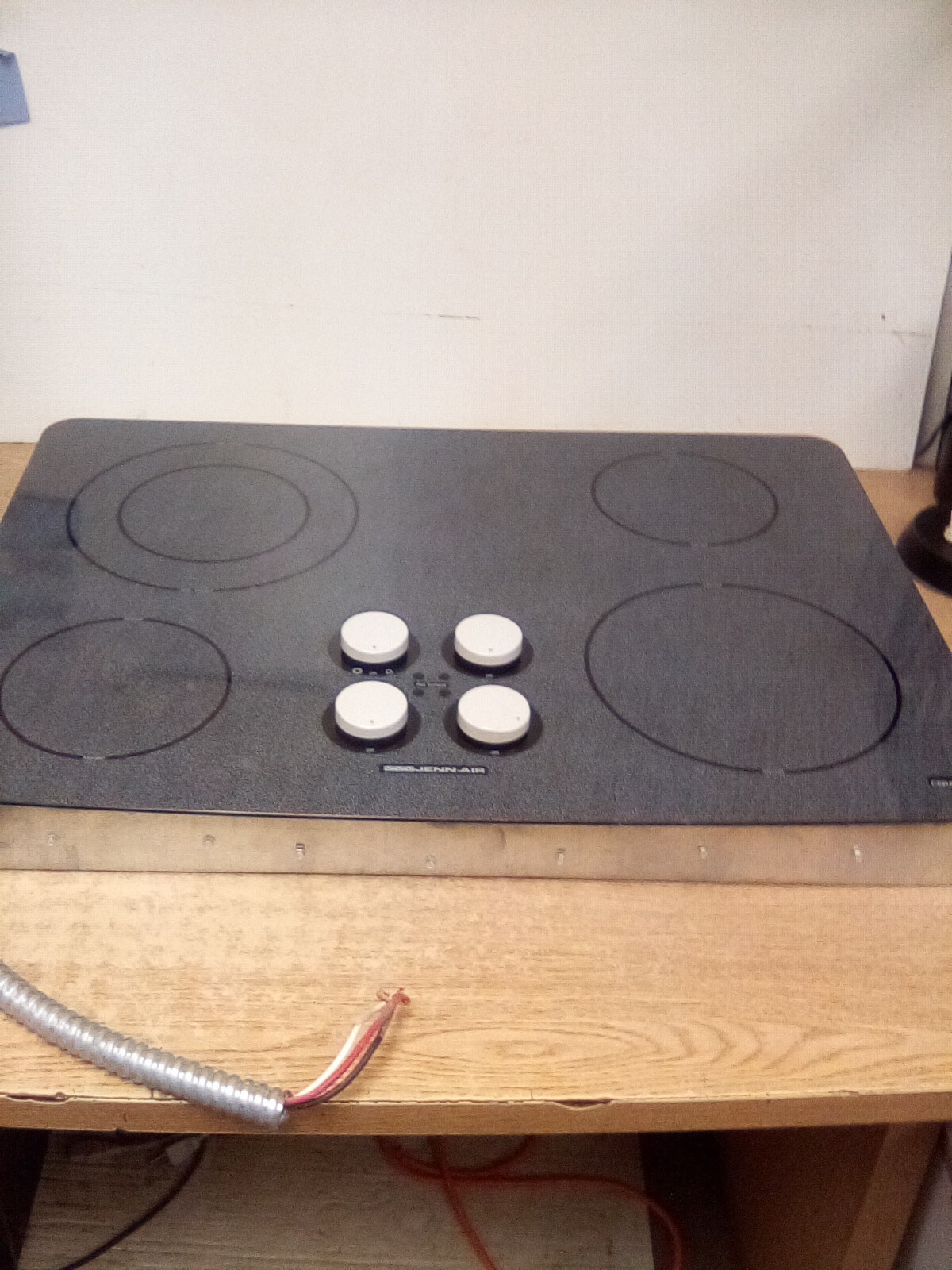 Maytag JennAir CCE3401W 30" CERAN Electric Cooktop eBay