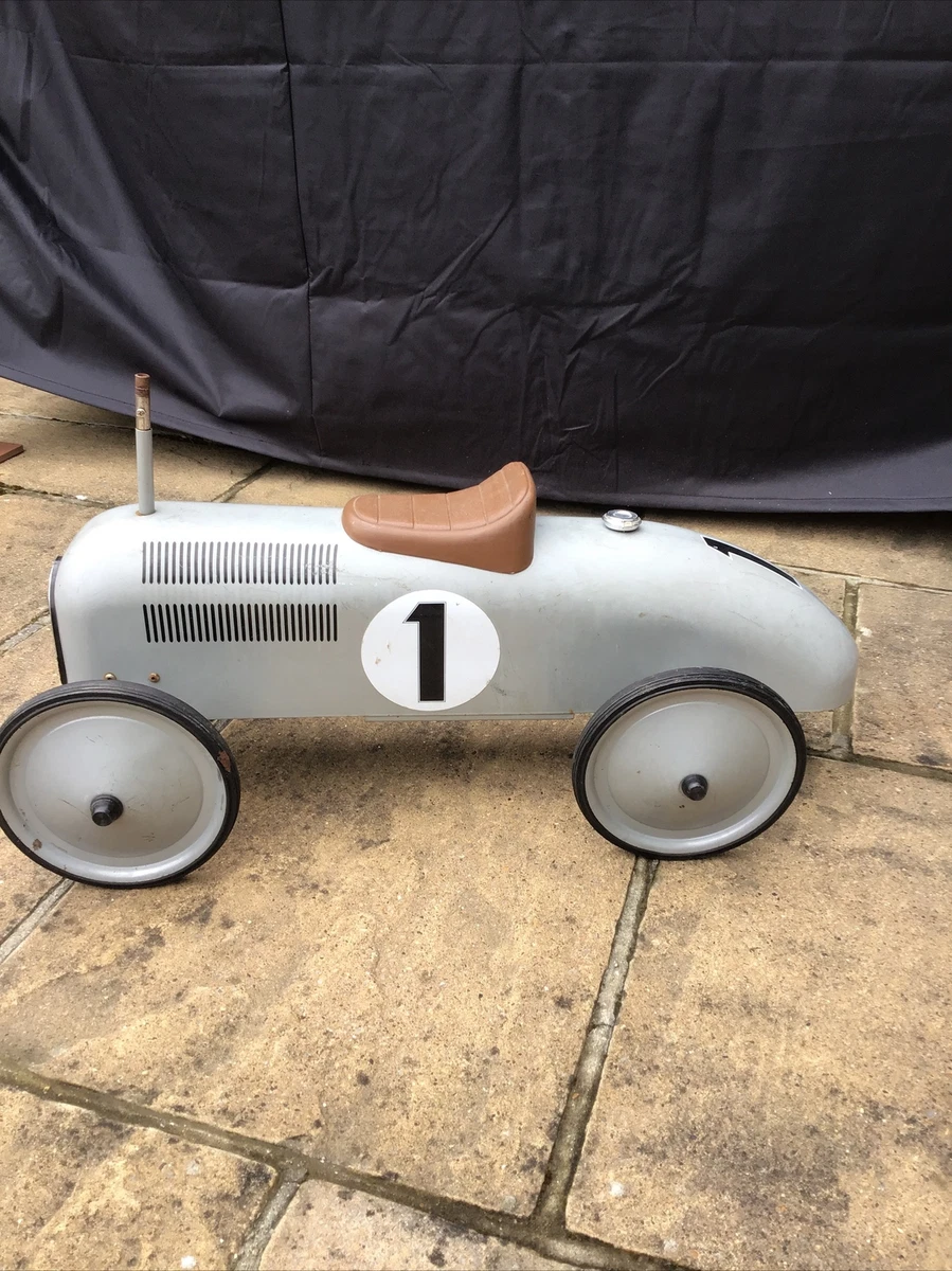 Childs sit on car cheap