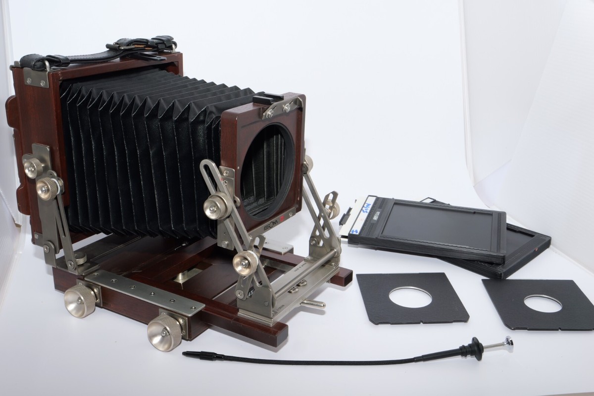 Ebony RW45 Titanium 4x5 Field Camera. Scarce. 2 Lens Bds. 2