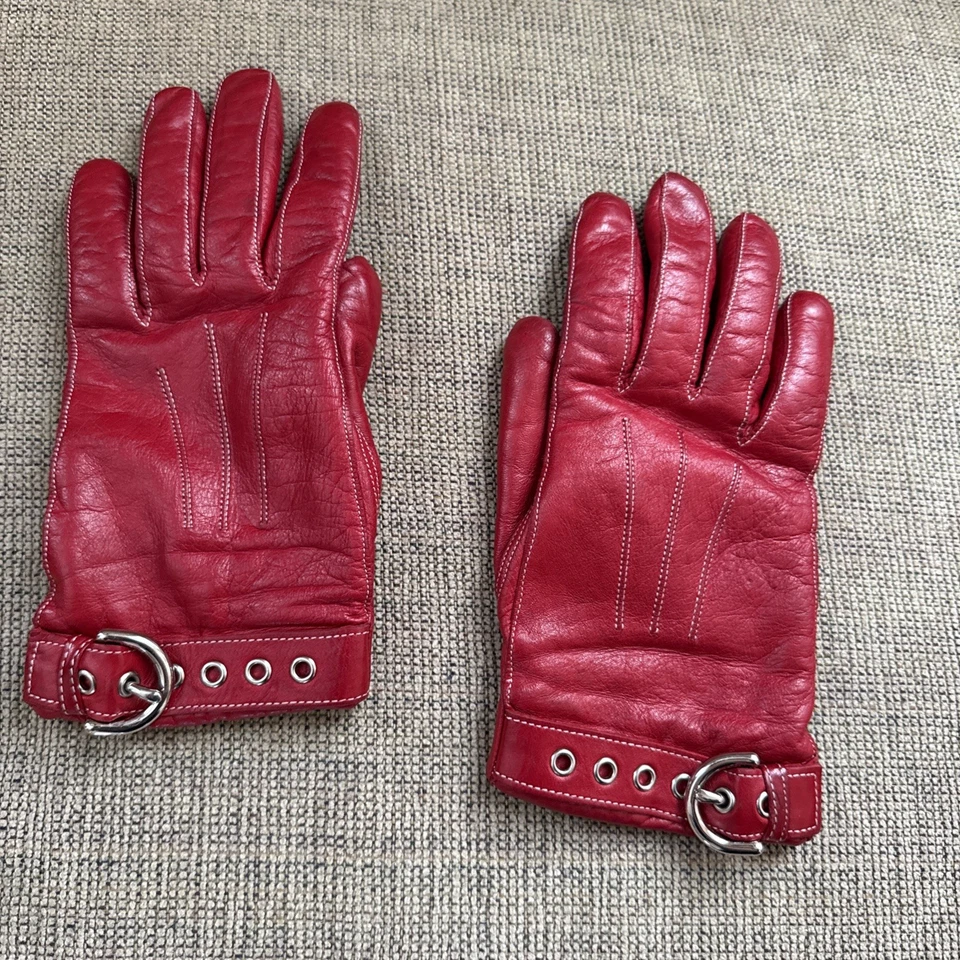 Guantes Coach Forrados de Cuero Rojo Cachemira Hebilla Soho Plateada De Colección Talla 6.5 Foto 4 de 4