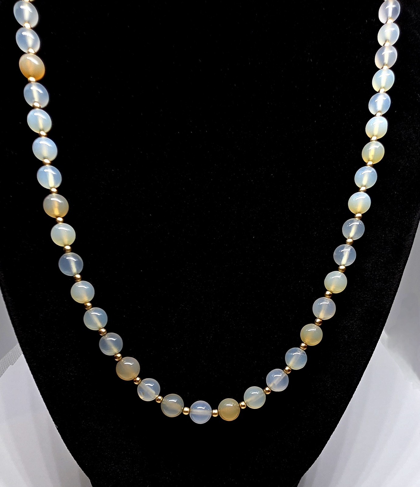 Vintage Agate? (14K Gold Filled) Bead Necklace