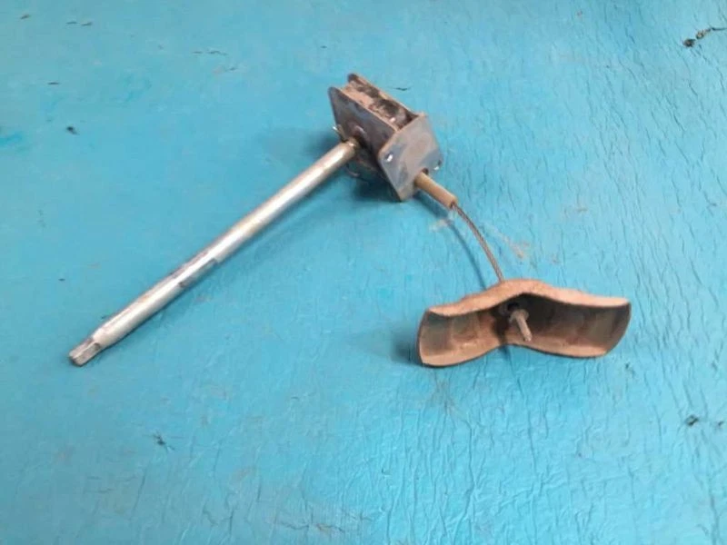 05 Dodge Ram 3500 USED Single Rear Wheel Type SPARE CARRIER - Imagem 2 de 4