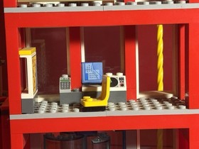 Lego City Fire Station 60110 Incomplete Build Only.