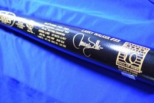 Larry Walker Rookie Cards Checklist and Autographed Memorabilia Guide 38