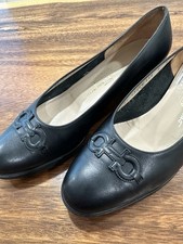 Vintage 90s Salvatore Ferragamo Boutique Women  s 9B Black Gancini Leather Loafer
