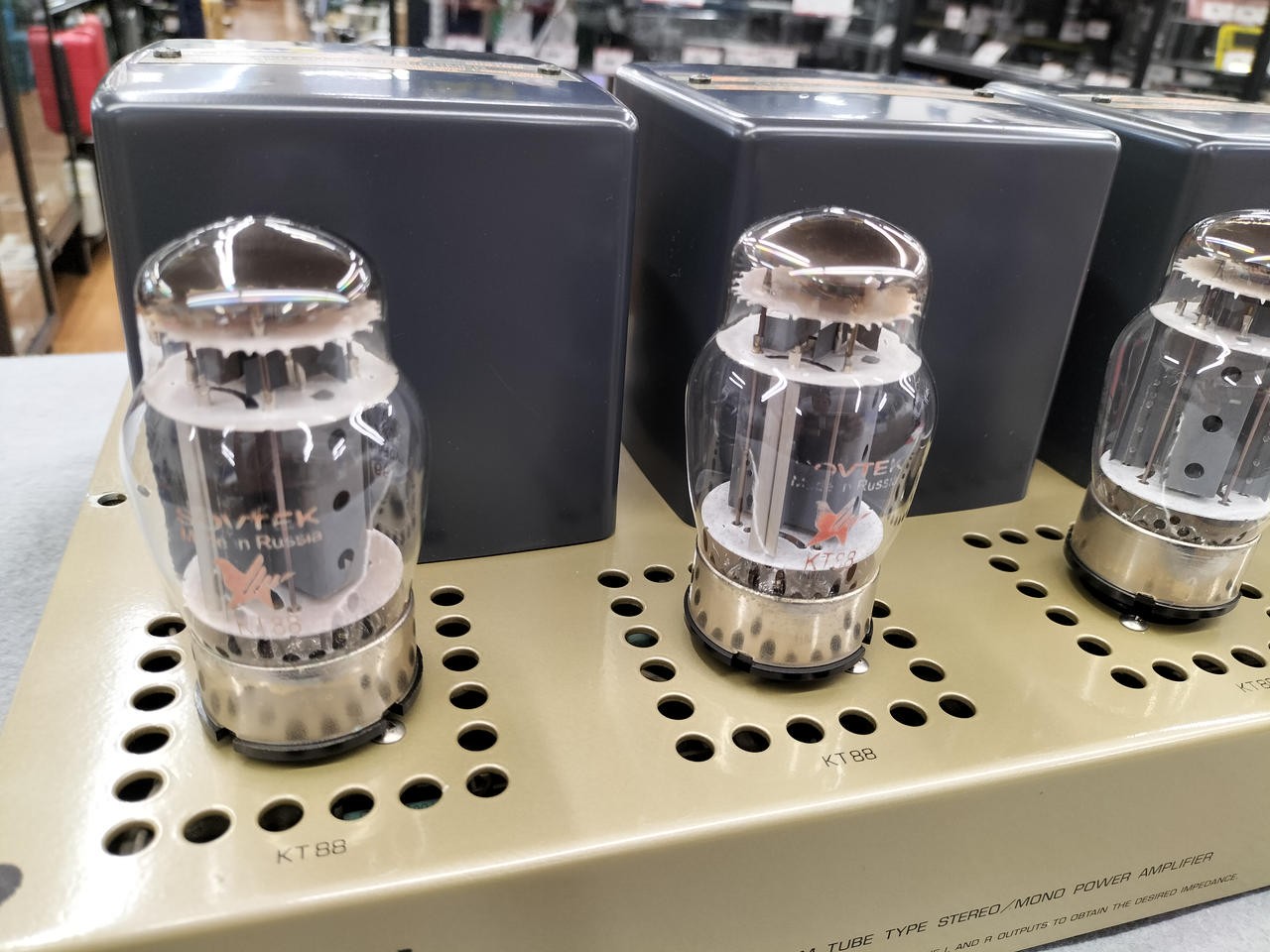 UESUGI U-BROS-3 Tube Amplifier KT88 50W Stereo 90W Mono Integrated Used