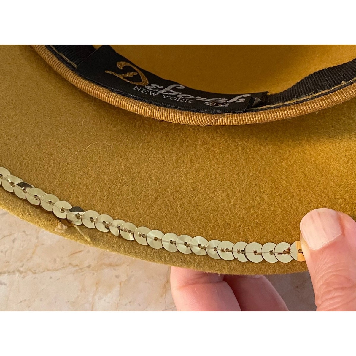 Vintage Deborah New York Mustard Yellow Wool Hat, Feathers  display picture 1