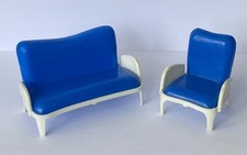 VINTAGE RETRO 1950s RENWAL BLUE & WHITE SOFA AND CHAIR DOLL’S HOUSE FURNITURE