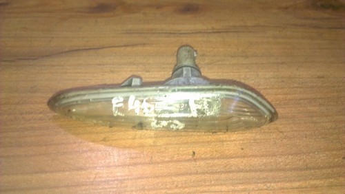 Seitenblinker (Kotflügelblinker) Vorne Rechts  BMW 3-Series DE94636-42