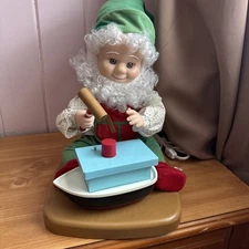 Vintage Santa’s Best Christmas Elf Building Boat Animated Animatronic WORKS