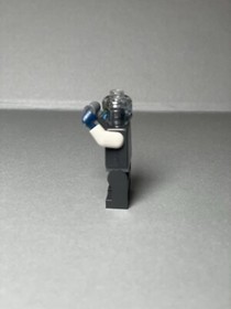 LEGO Marvel Super Heroes sh0169 76038 Ultron Mk1 Minifigure Minifig. Arm Crack.