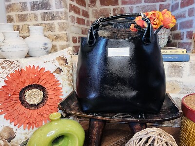 DKNY SAFFIANO BLACK TOTE Shiny Black