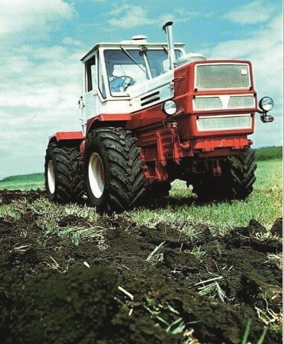 SCHUCO - CHARKOW T-150 articulado - 1/32 - SCH9135 - Imagen 3 de 3