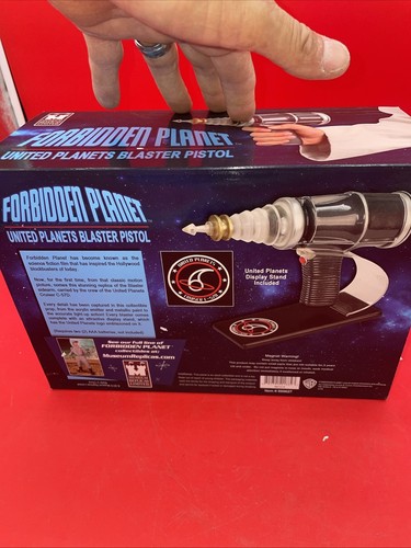 FORBIDDEN PLANET United Planets Blaster Pistole aus Museum Replicas limitiert - Bild 9 von 10