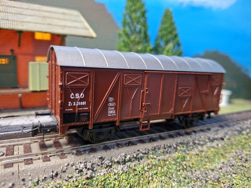 Roco gedeckter güterwagen 48035 | Zustand: Neu