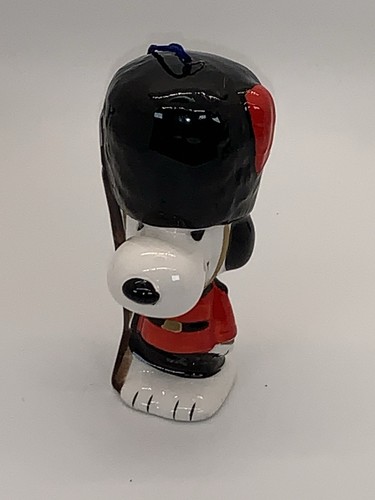 Vintage Snoopy England Royal Guard British Beefeater Ceramic Ornament ...