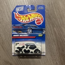 Hot Wheels 1999 #1004 Dairy Delivery Got Milk? Cow Spot Malaysia Base 5sps 23814