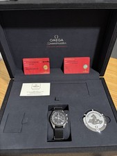 OMEGA Speedmaster Professional Moonwatch Chronograph 42mm Black Dial Box Papers 2