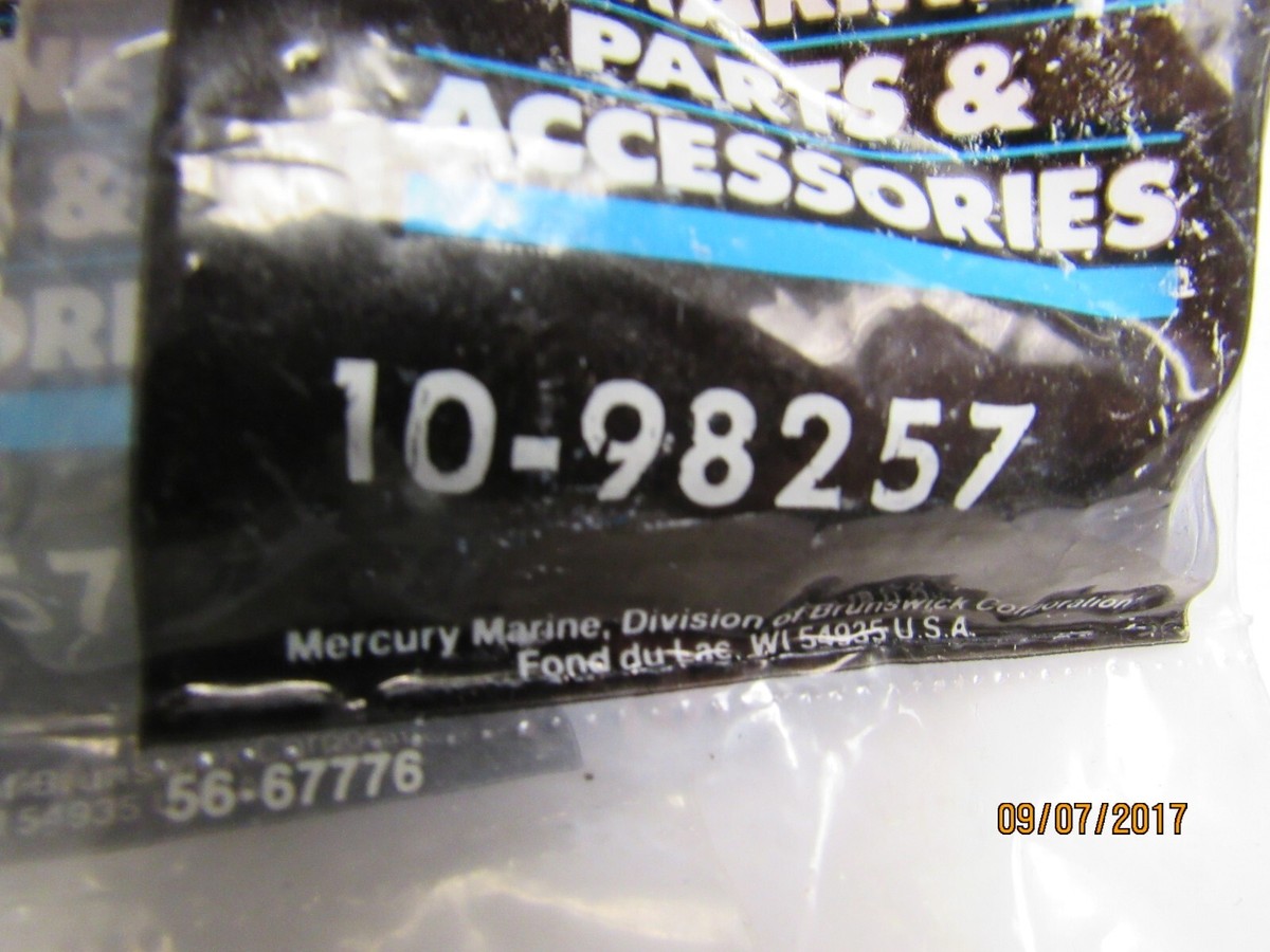 2 New OEM Mercury Quicksilver Mariner Screws 10-98257 | eBay