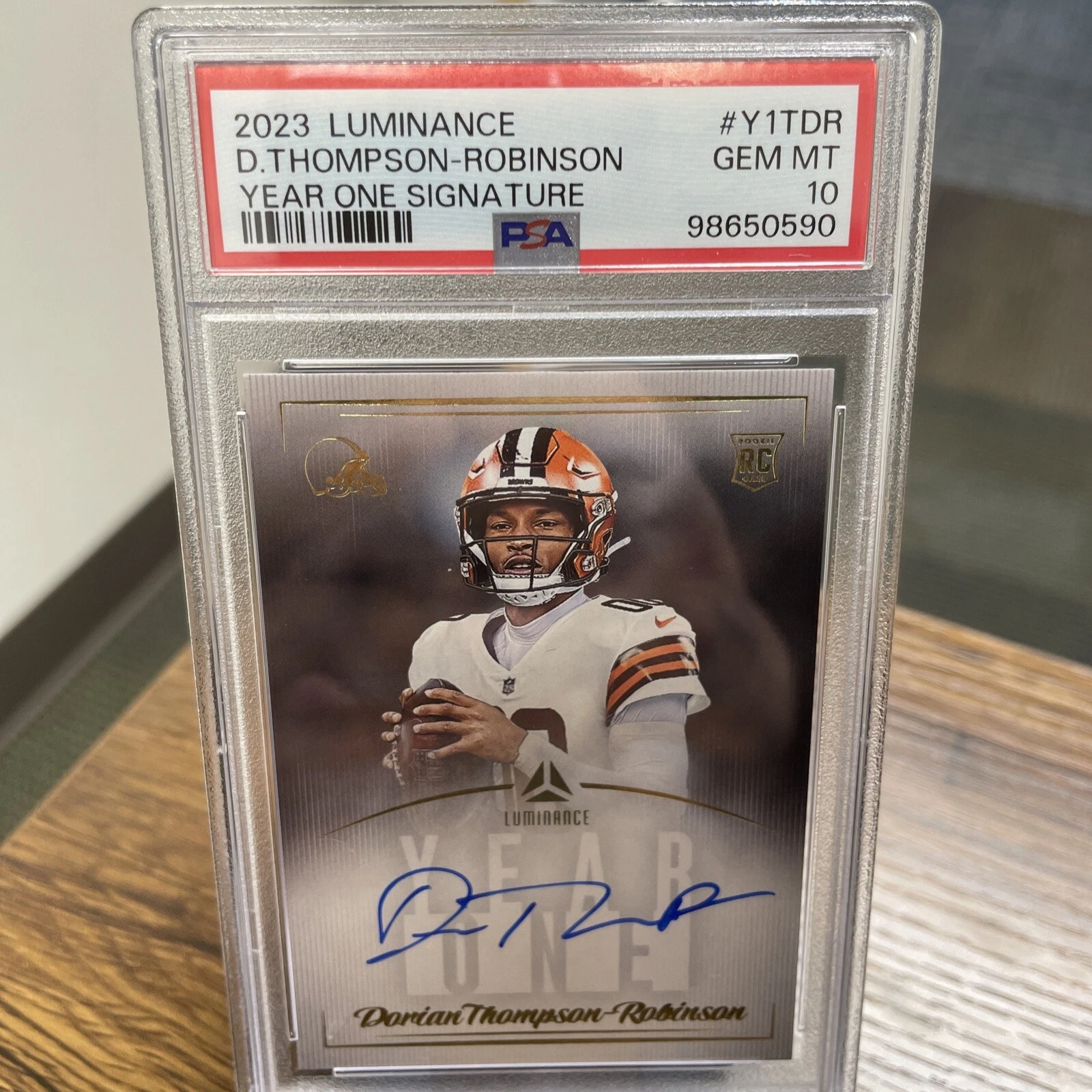 Dorian Thompson-Robinson Panini Luminance Year One Signatures #Y1TDR Base