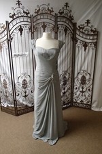 G906 ALYCE 29300 PLATINUM SZ 8 BEAUTIFUL FORMAL DRESS GOWN