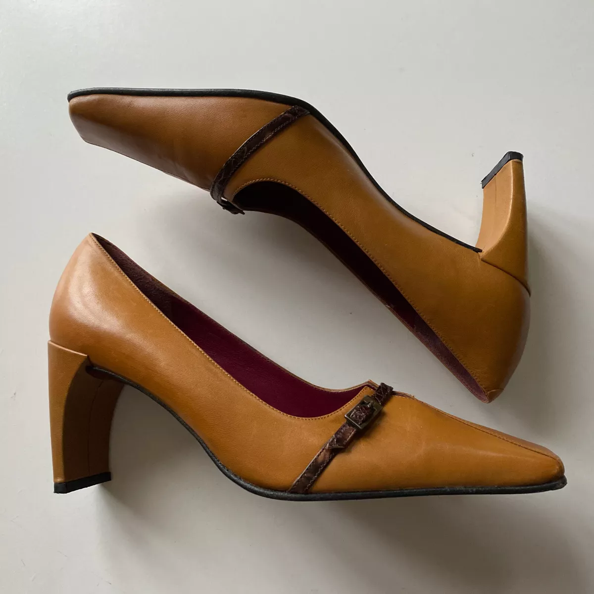 Tan leather court deals shoes