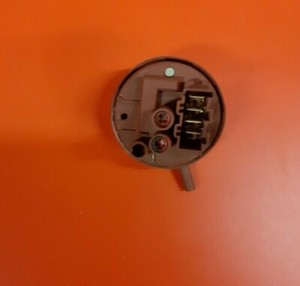 Waschmaschine SERVIS M6050W Druckschalter