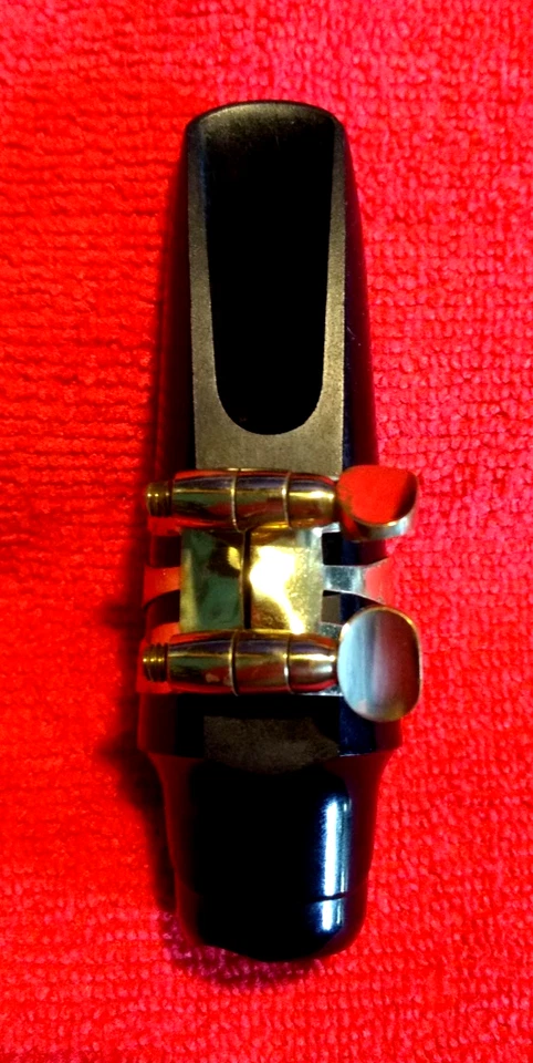 Винтажный мундштук для альт-саксофона YAMAHA YAS-L1 с соответствующей крышкой и лигатурой - ХОРОШИЙ! - Изображение 4 из 4