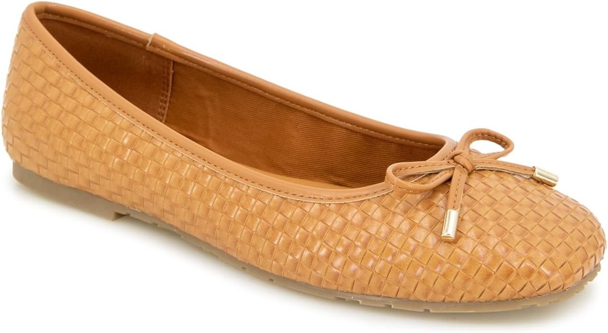 Kenneth Cole Reaction Womens Elstree - Tan Woven - Size 9.5 MED *NEW IN BOX