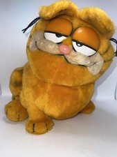 Vintage Dakin Garfield Plush 9 1981