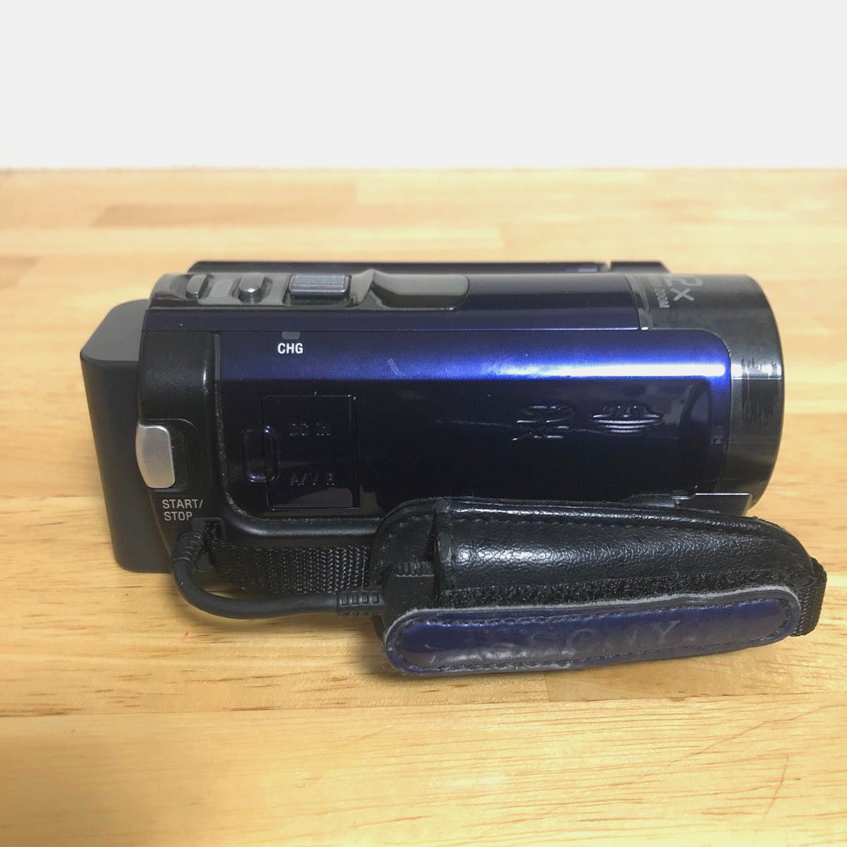 SONY Handycam HDR-CX180 Blue Full HD AVCHD 32GB 30x Zoom Exmor R G