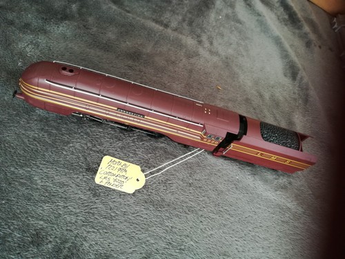 HORNBY R2199M WEINROT/GOLD LMS 4-6-2 LOK + (G82) '9744' TENDER "KRÖNUNG 6220" | Condition: Used