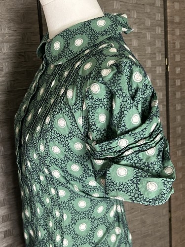 Juicy Couture Cotton Embroidered Button Up Blouse Green & Navy 12 (Fits Small) - Picture 3 of 9