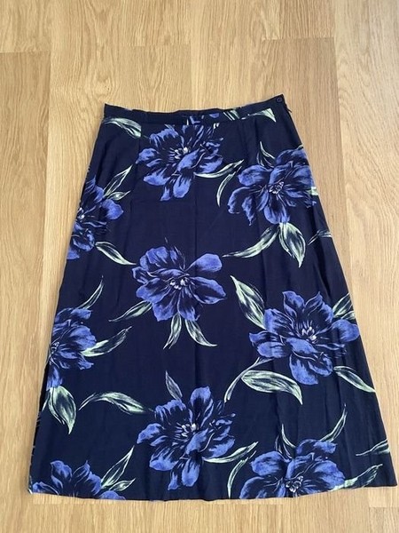 Women Etam Skirt Navy 40