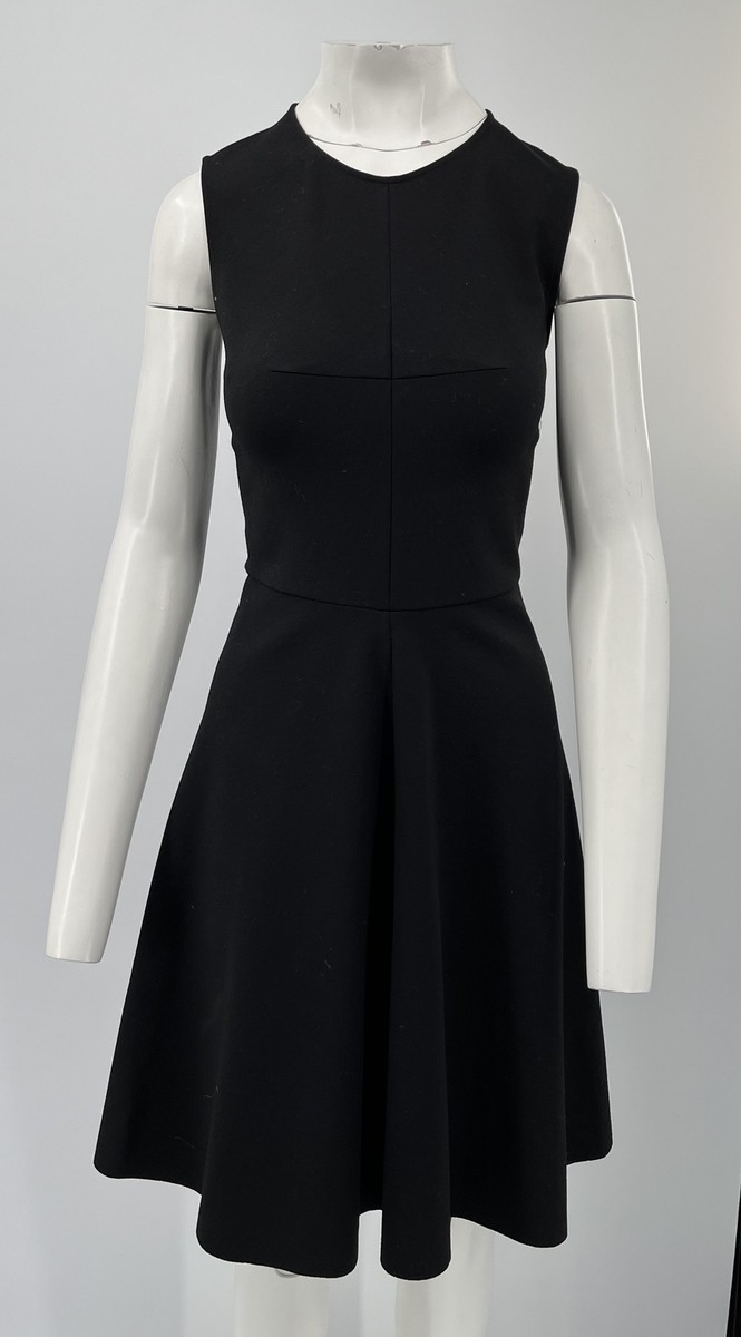 Yves Saint Laurent Black Wool Blend Sleeveless Fit+Flare Yves Saint Laurent Black Wool Blend Sleeveless Fit+Flare