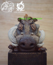 Crow'S Nest Wild International Staring Marathon Saber Warthog Statue Collection